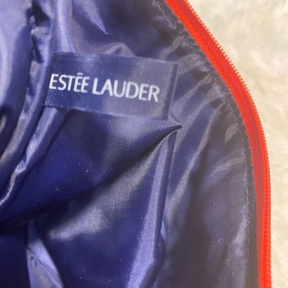 NWOT Bundle of two Estee Lauder cosmetic Bags. - Picture 6 of 14